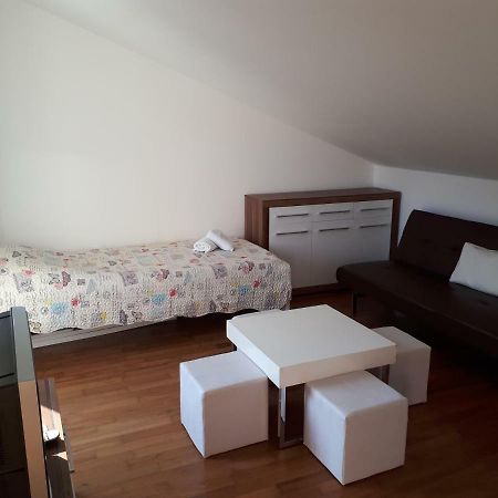Апартаменты Ruzmarinka 4* Башка Экстерьер фото